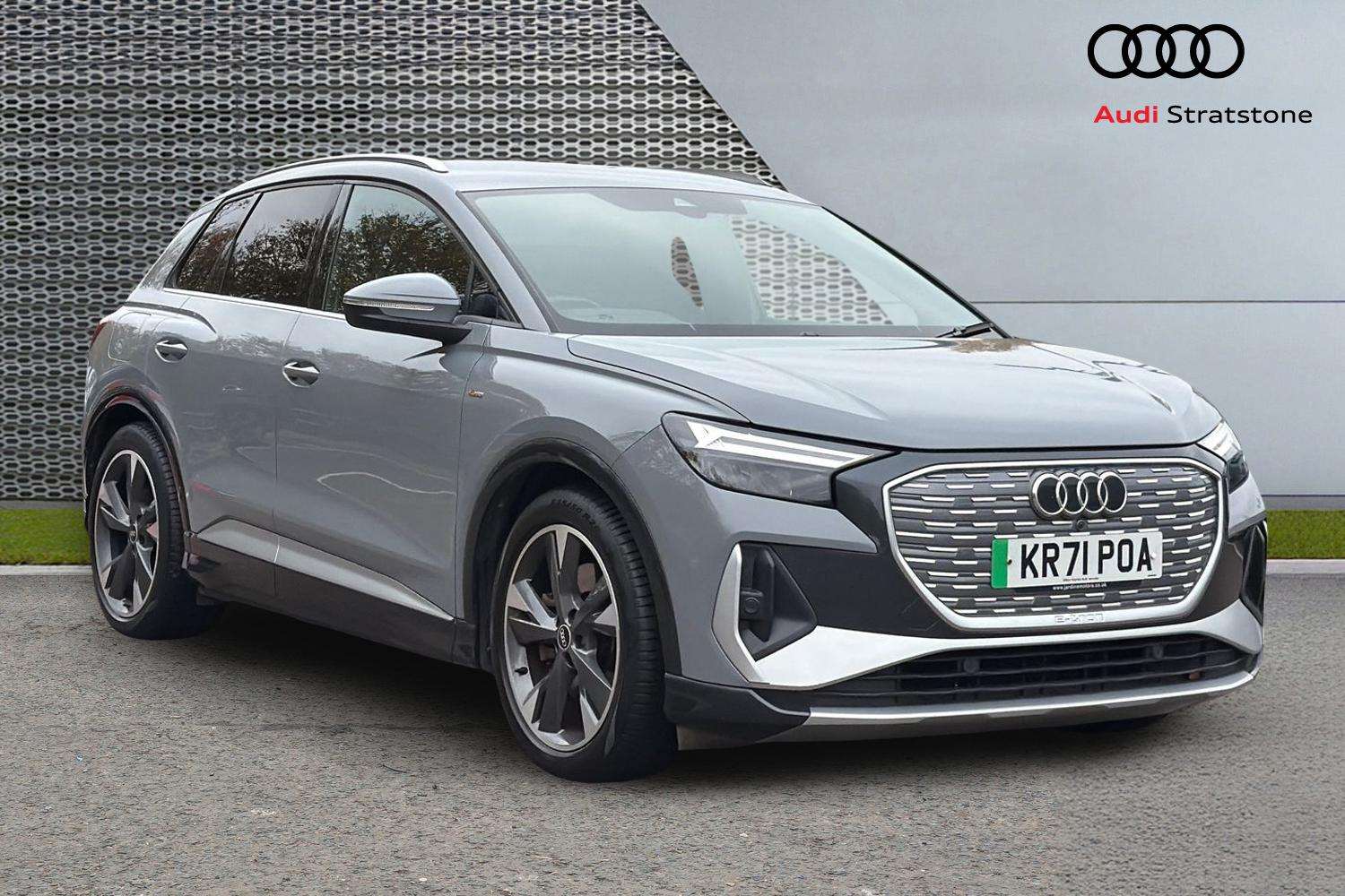 Main listing image - Audi Q4