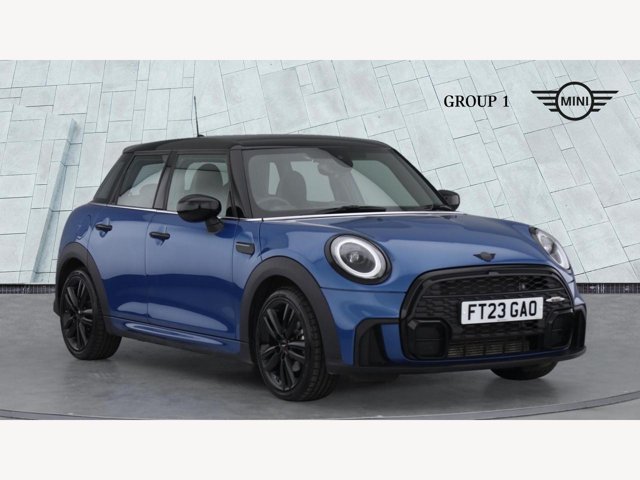 Main listing image - MINI Hatchback 5dr