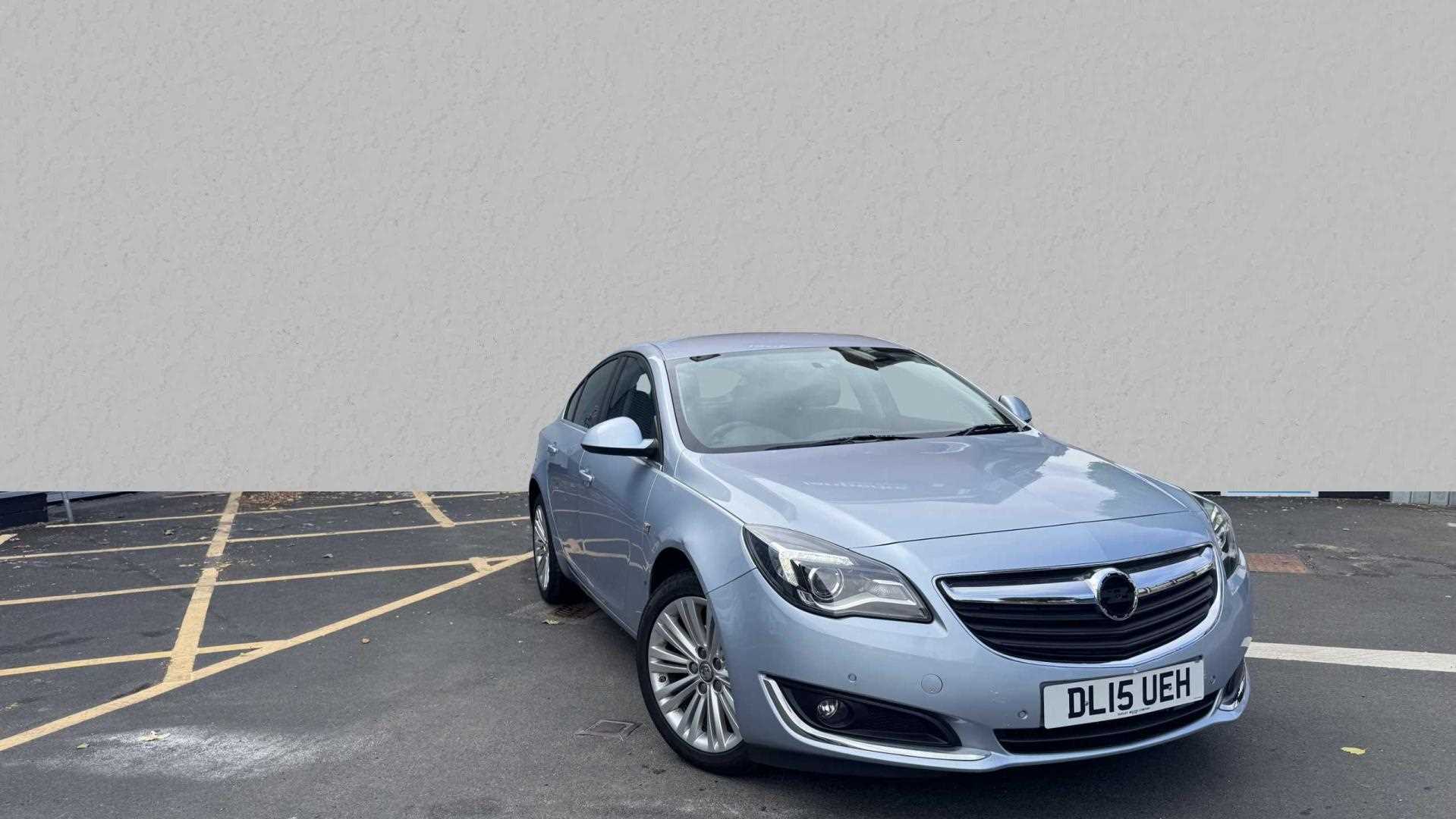 Main listing image - Vauxhall Insignia