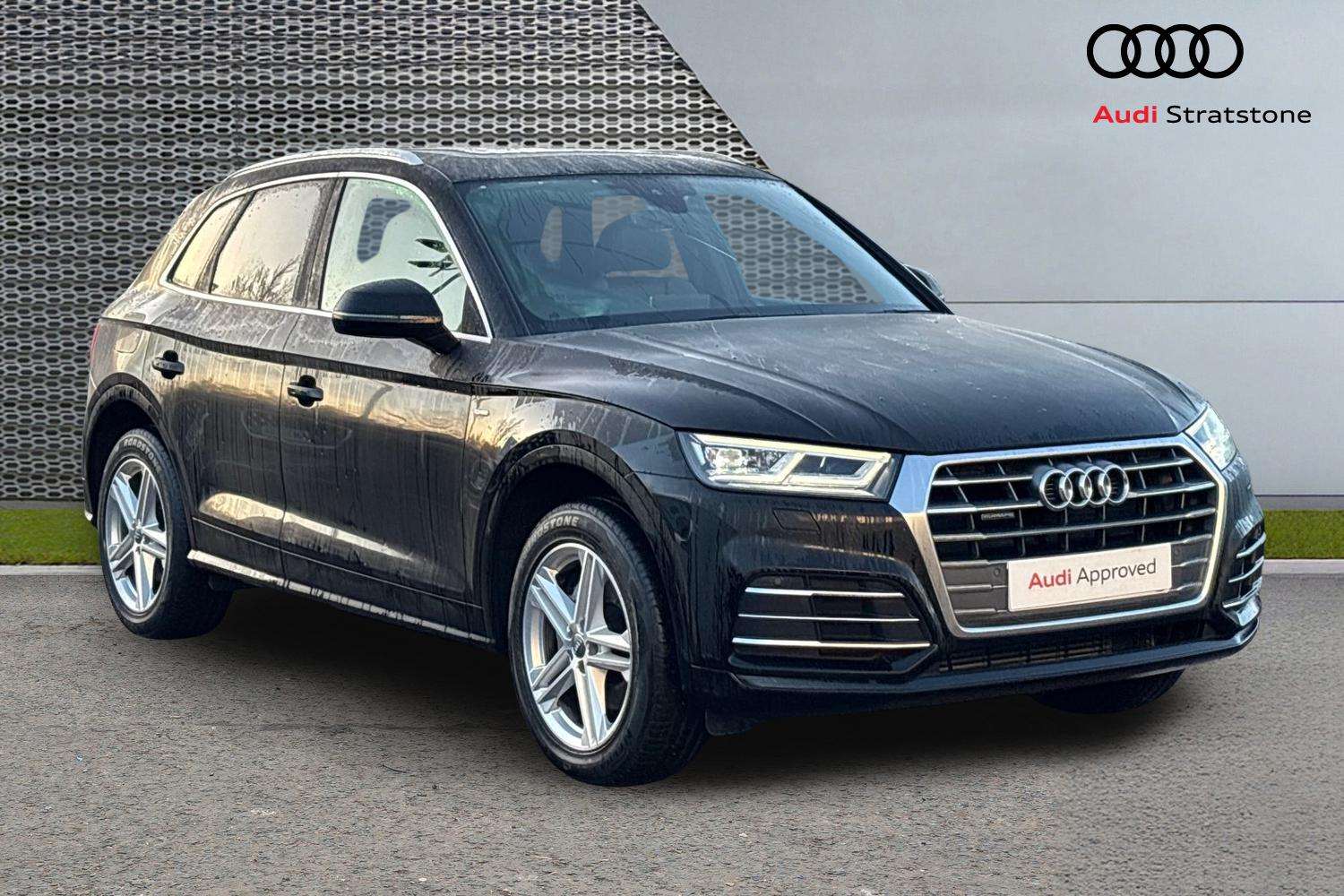 Main listing image - Audi Q5