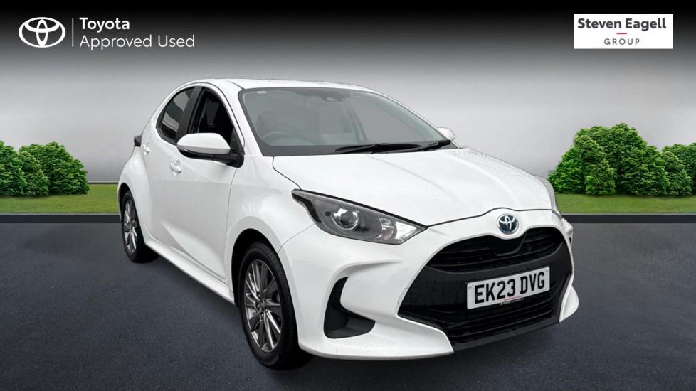 Main listing image - Toyota Yaris