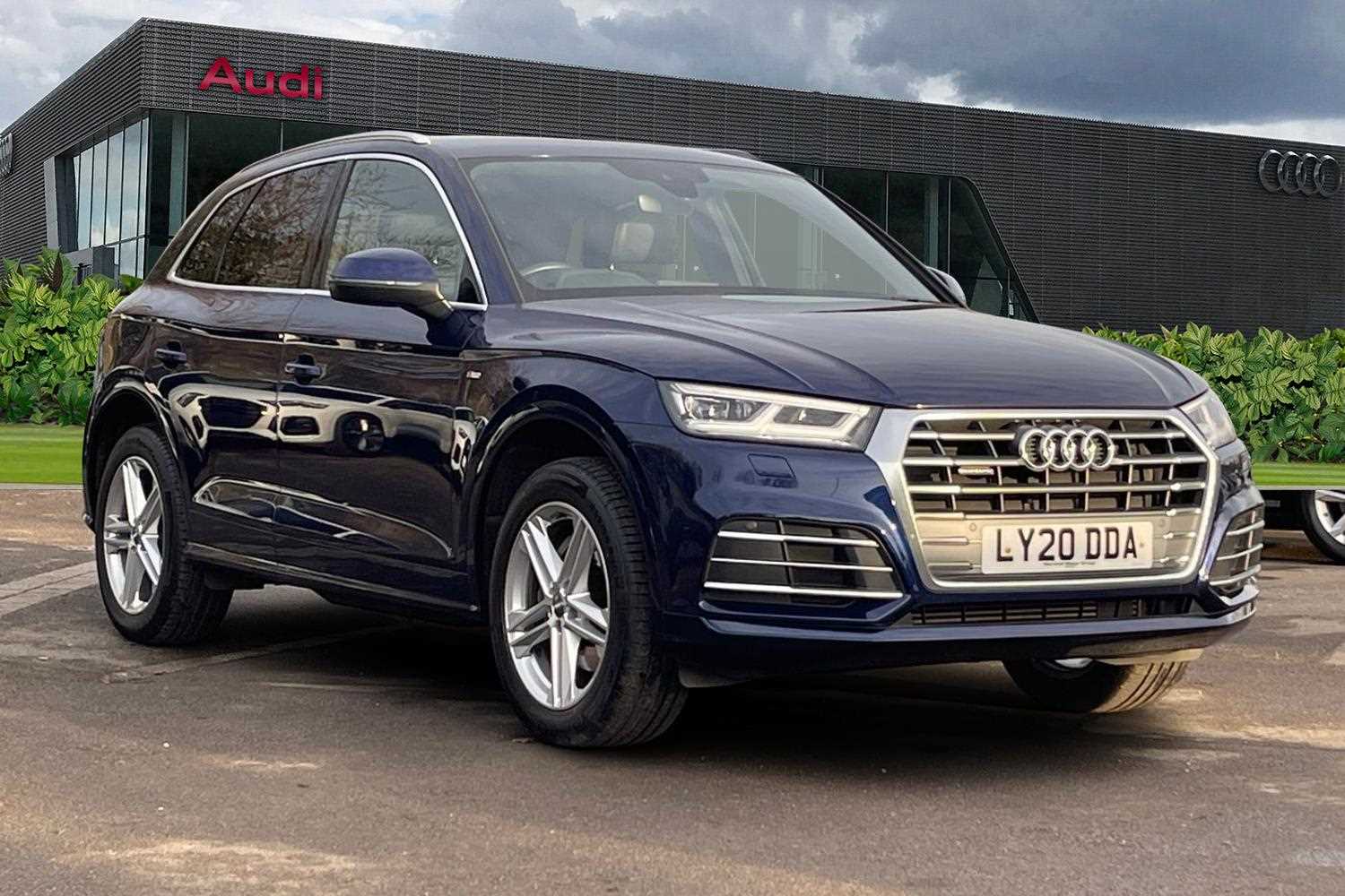 Main listing image - Audi Q5