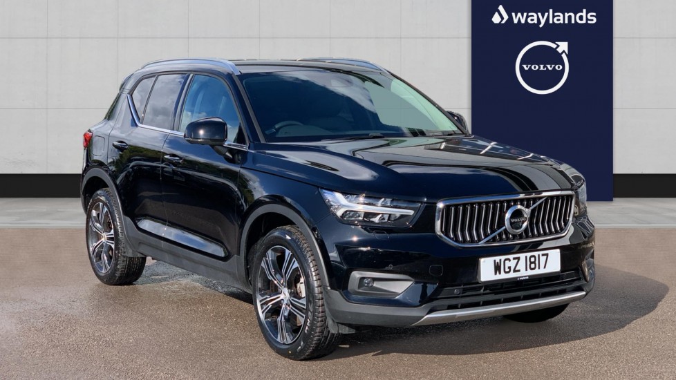 Main listing image - Volvo XC40 Recharge