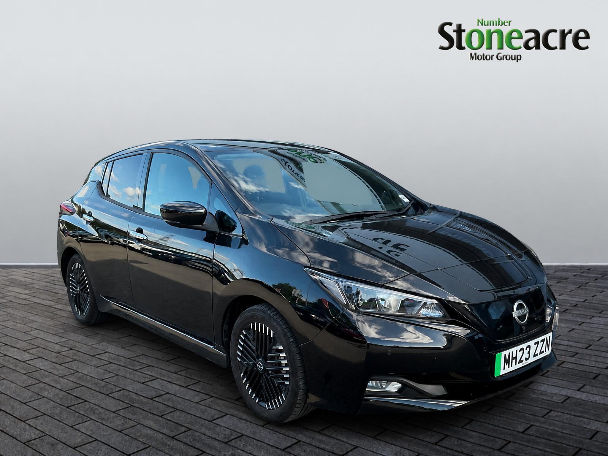 Main listing image - Nissan Leaf