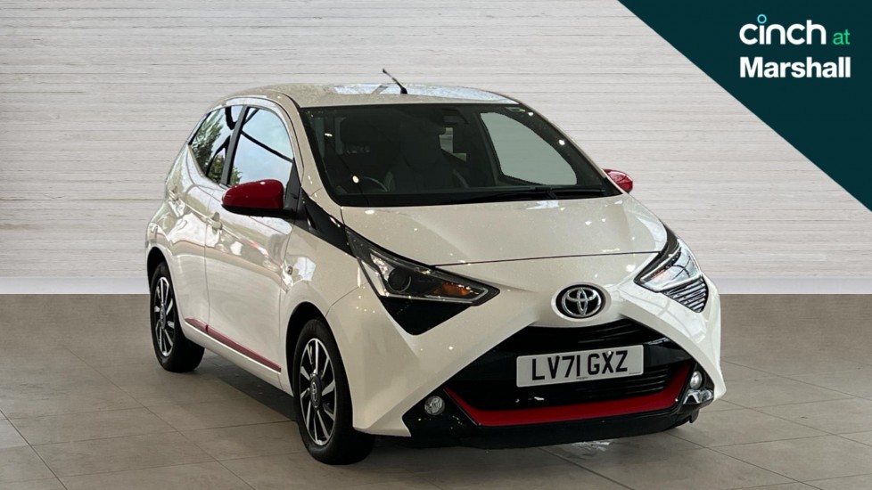 Main listing image - Toyota Aygo