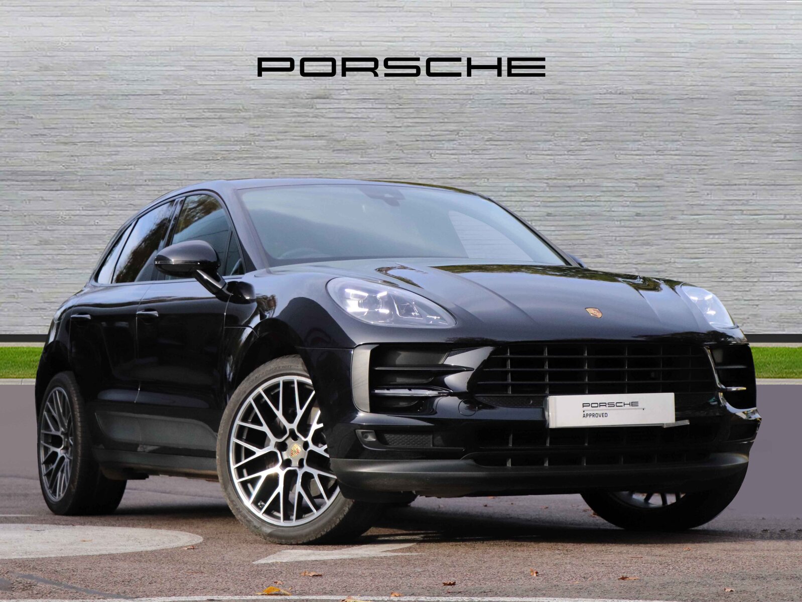 Main listing image - Porsche Macan