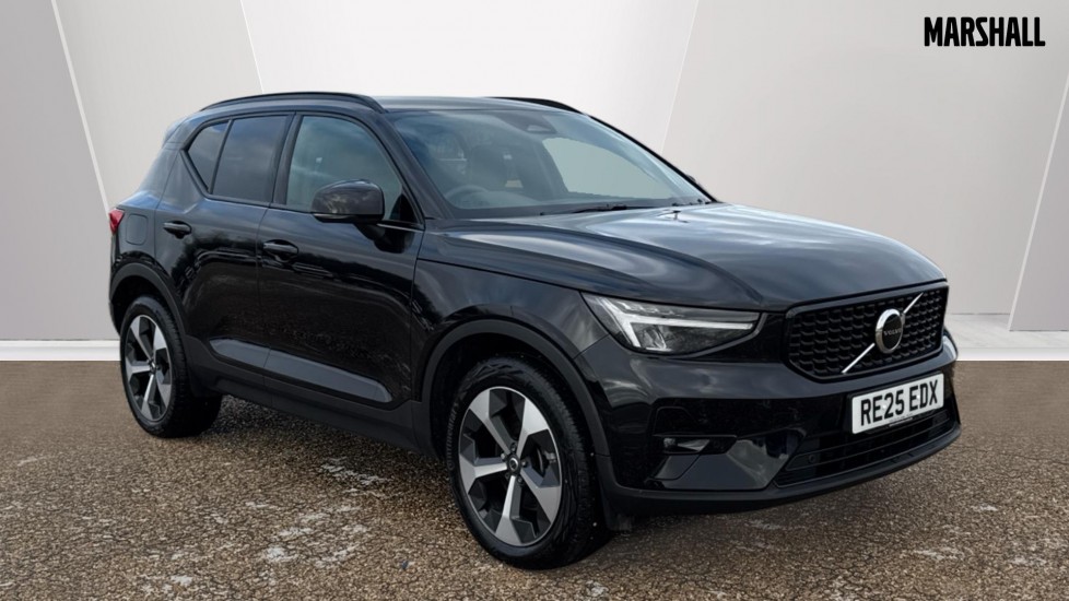 Main listing image - Volvo XC40