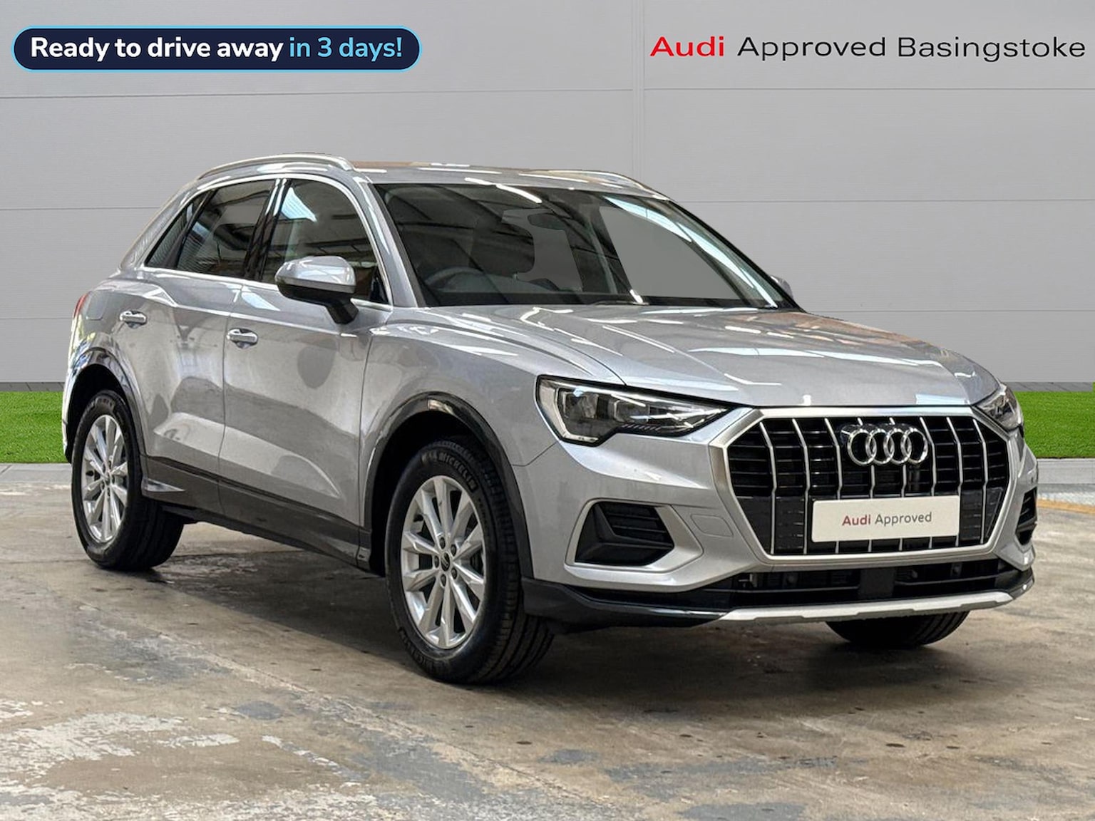 Main listing image - Audi Q3