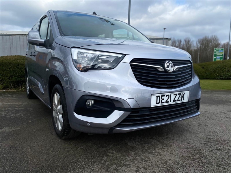 Main listing image - Vauxhall Combo Life