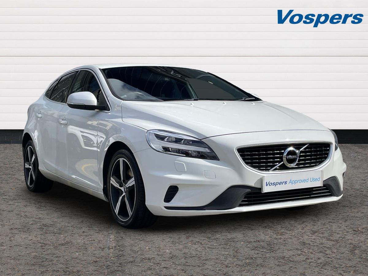 Main listing image - Volvo V40