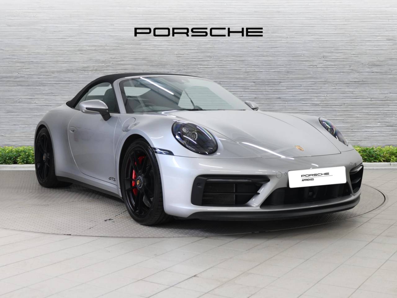 Main listing image - Porsche 911