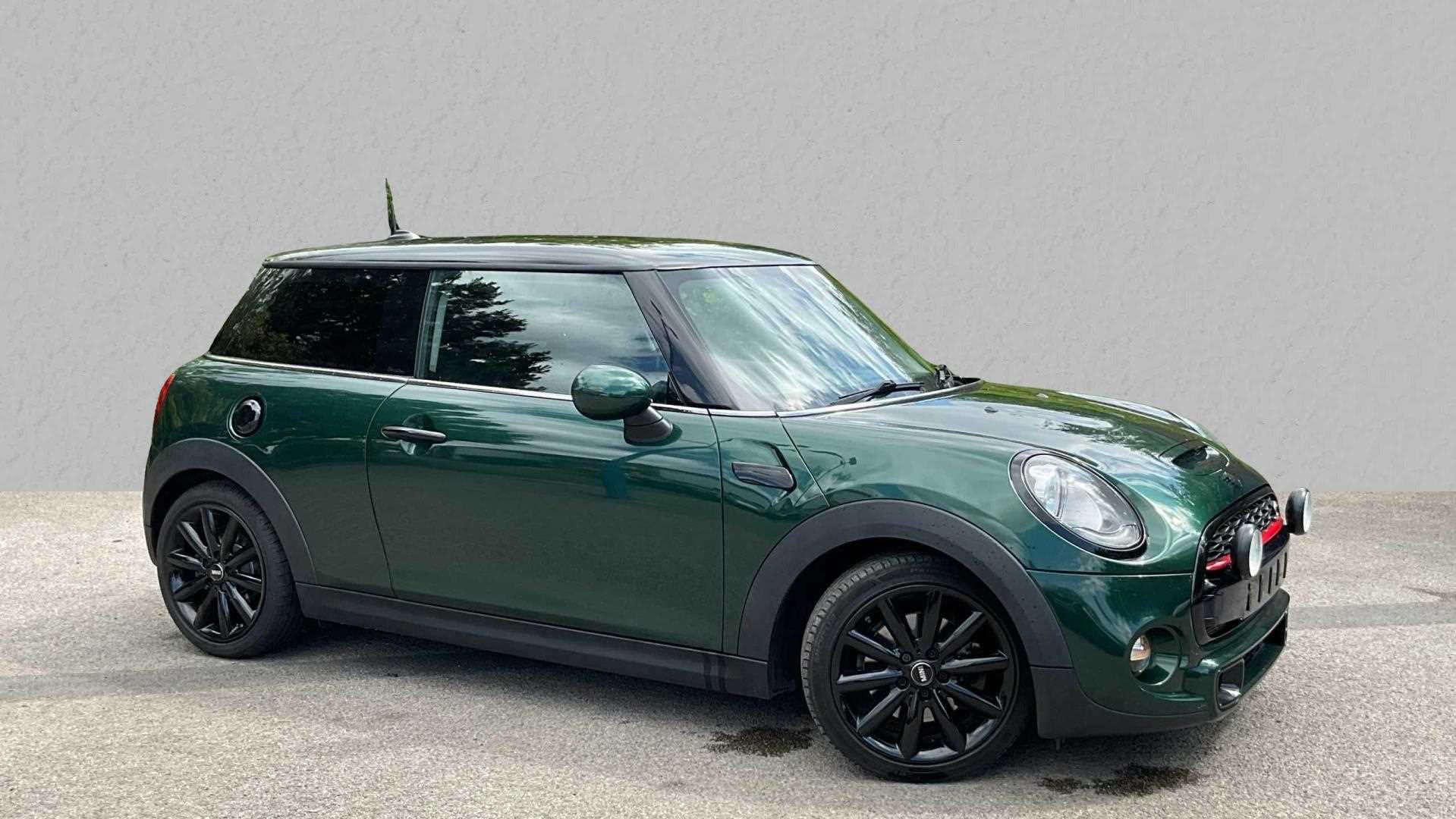 Main listing image - MINI Hatchback