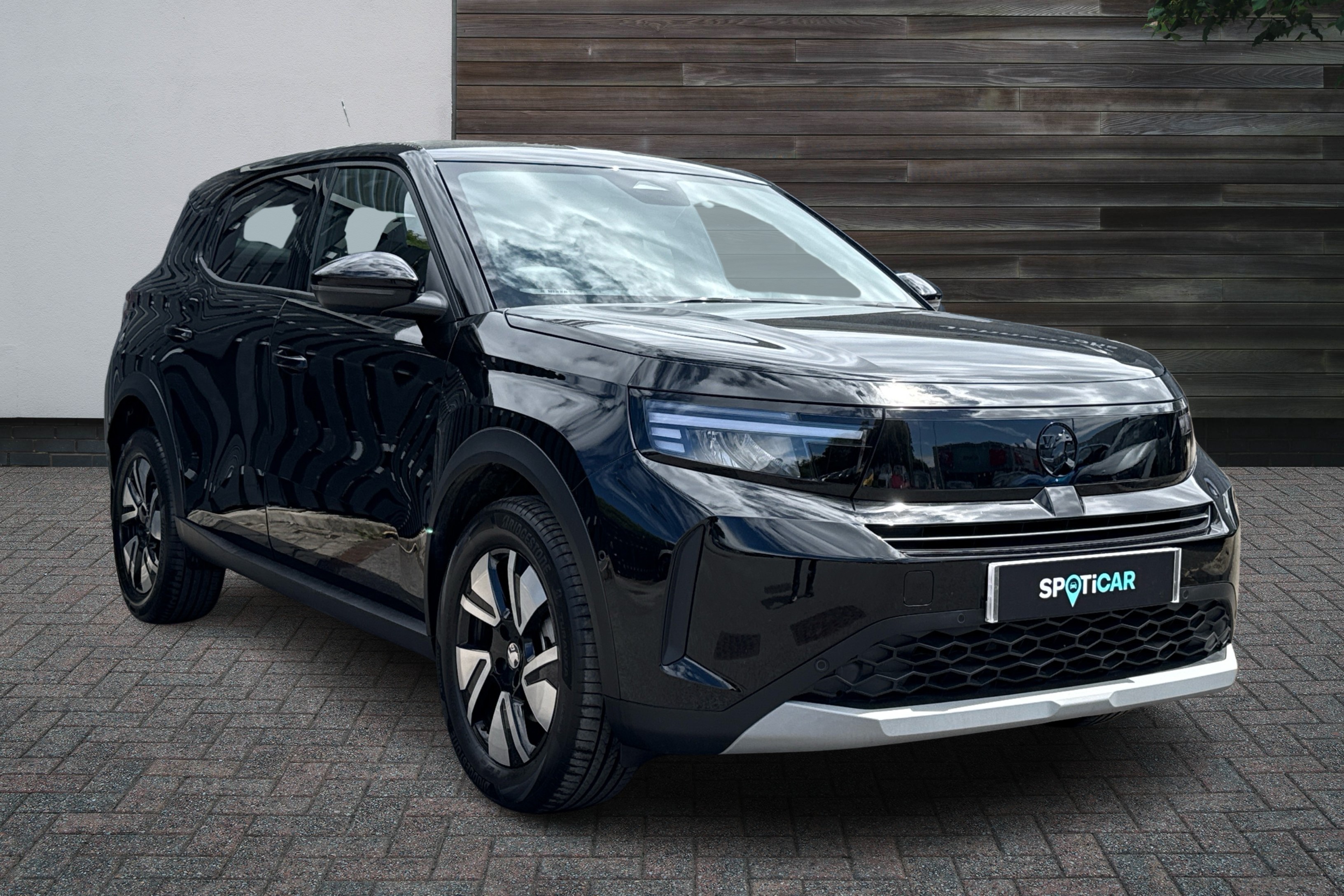 Main listing image - Vauxhall Frontera