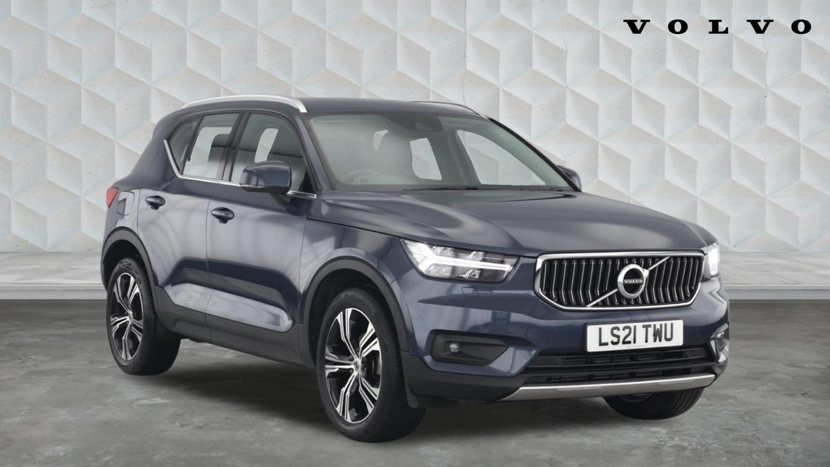 Main listing image - Volvo XC40