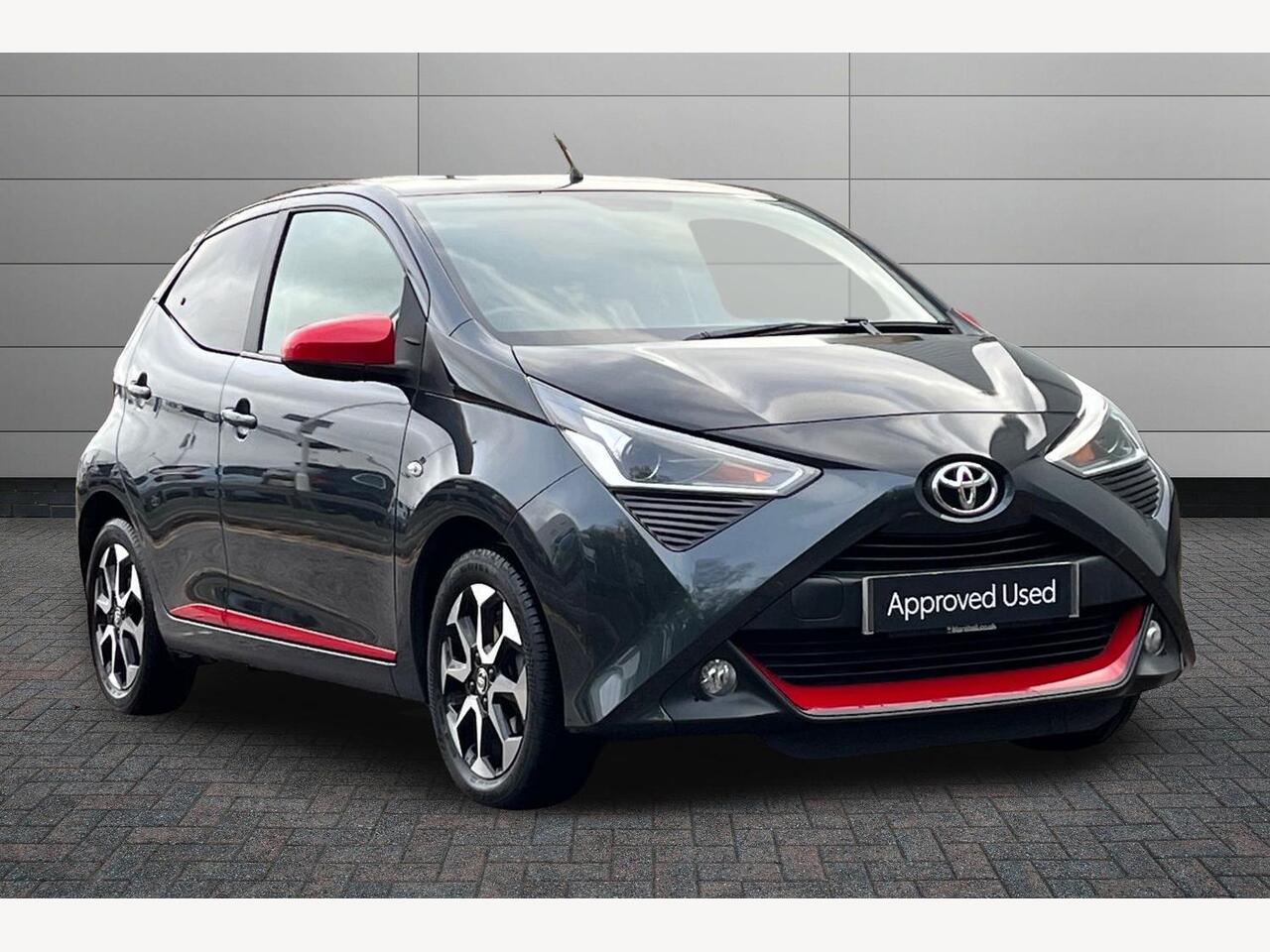 Main listing image - Toyota Aygo