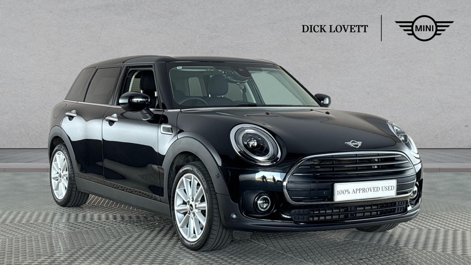 Main listing image - MINI Clubman