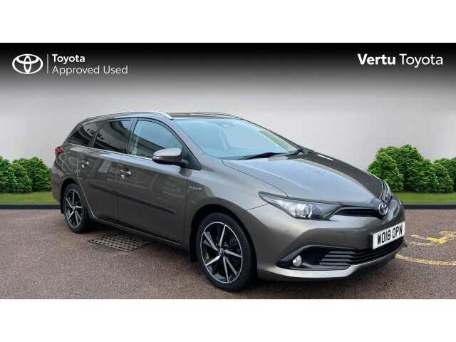 Main listing image - Toyota Auris Touring Sport