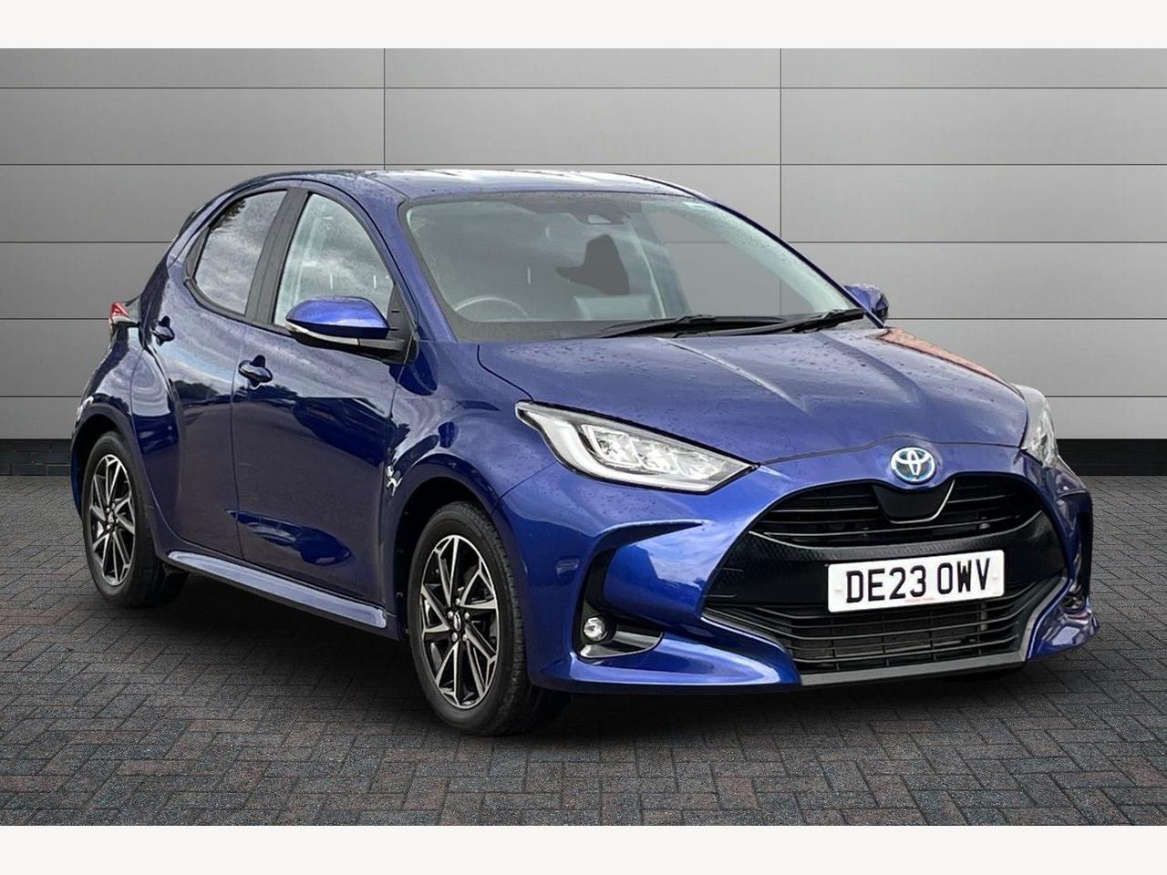 Main listing image - Toyota Yaris