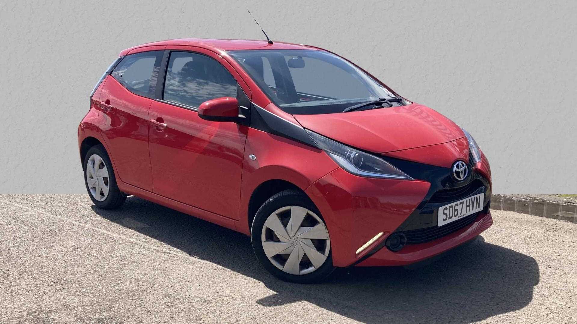 Main listing image - Toyota Aygo
