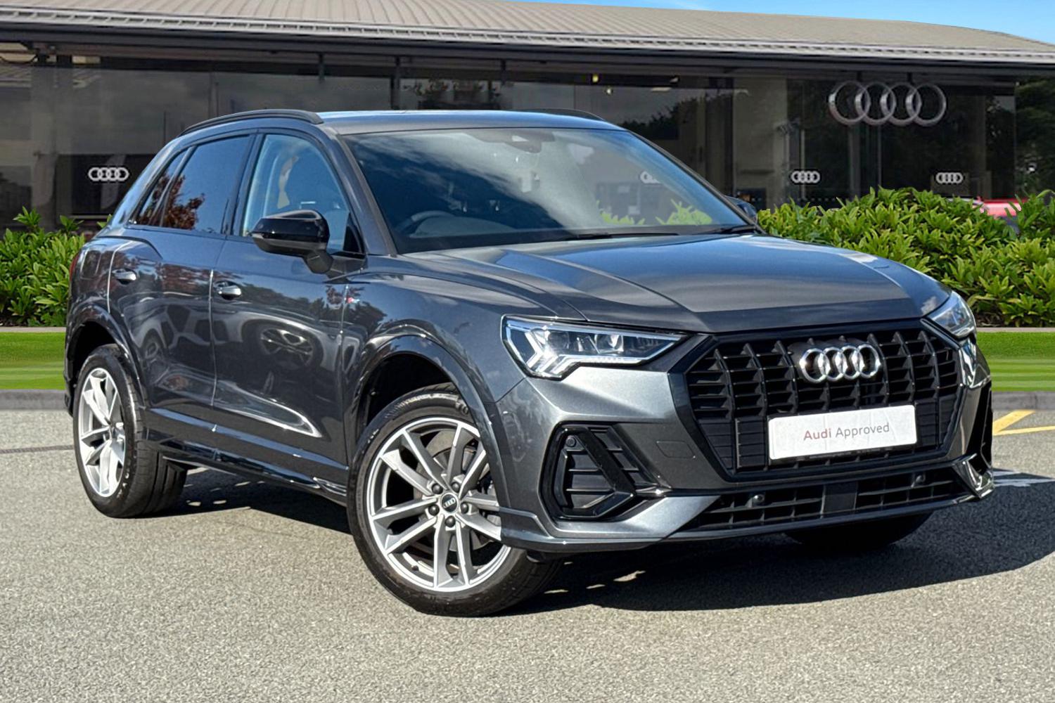 Main listing image - Audi Q3