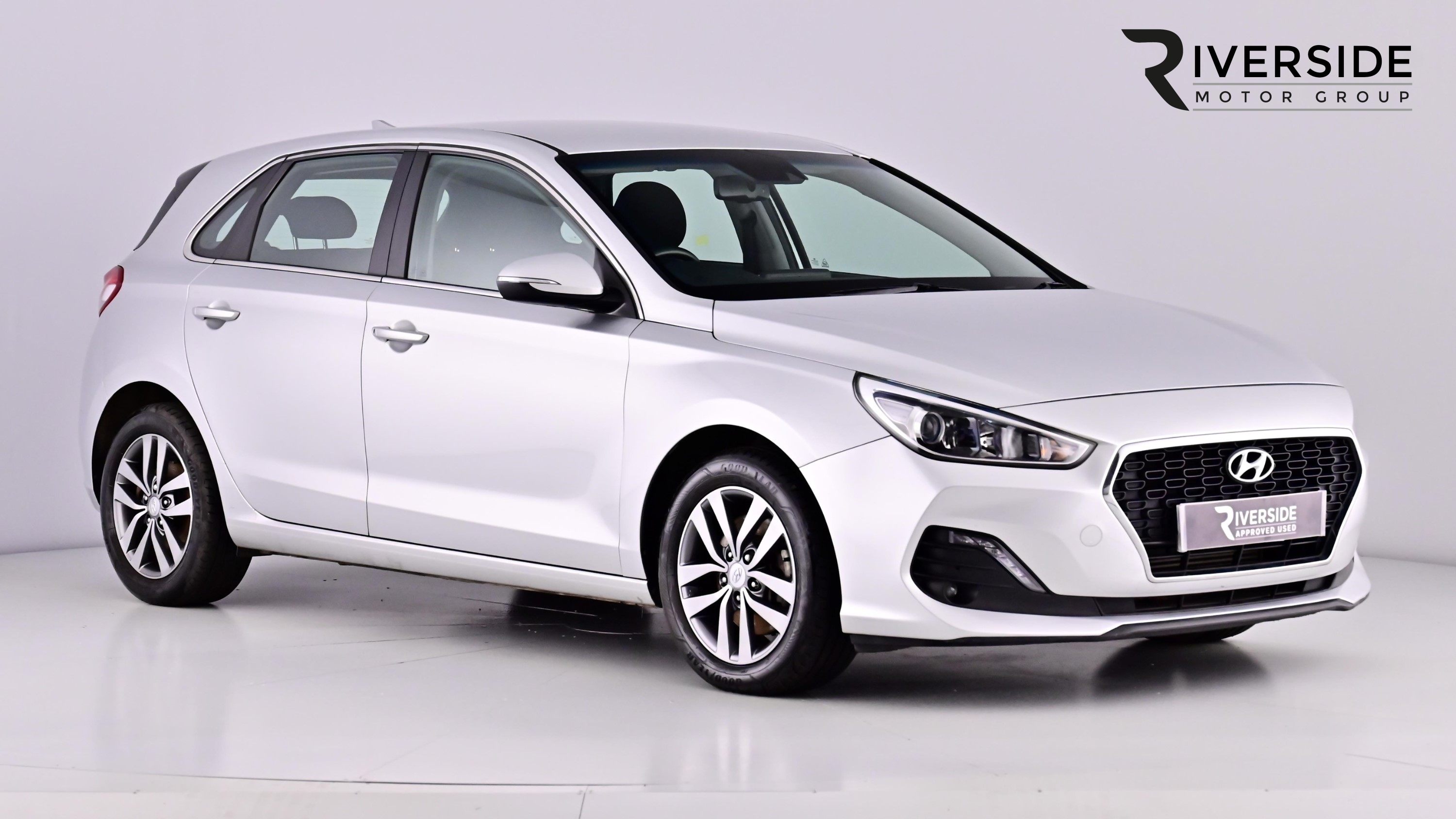 Main listing image - Hyundai i30