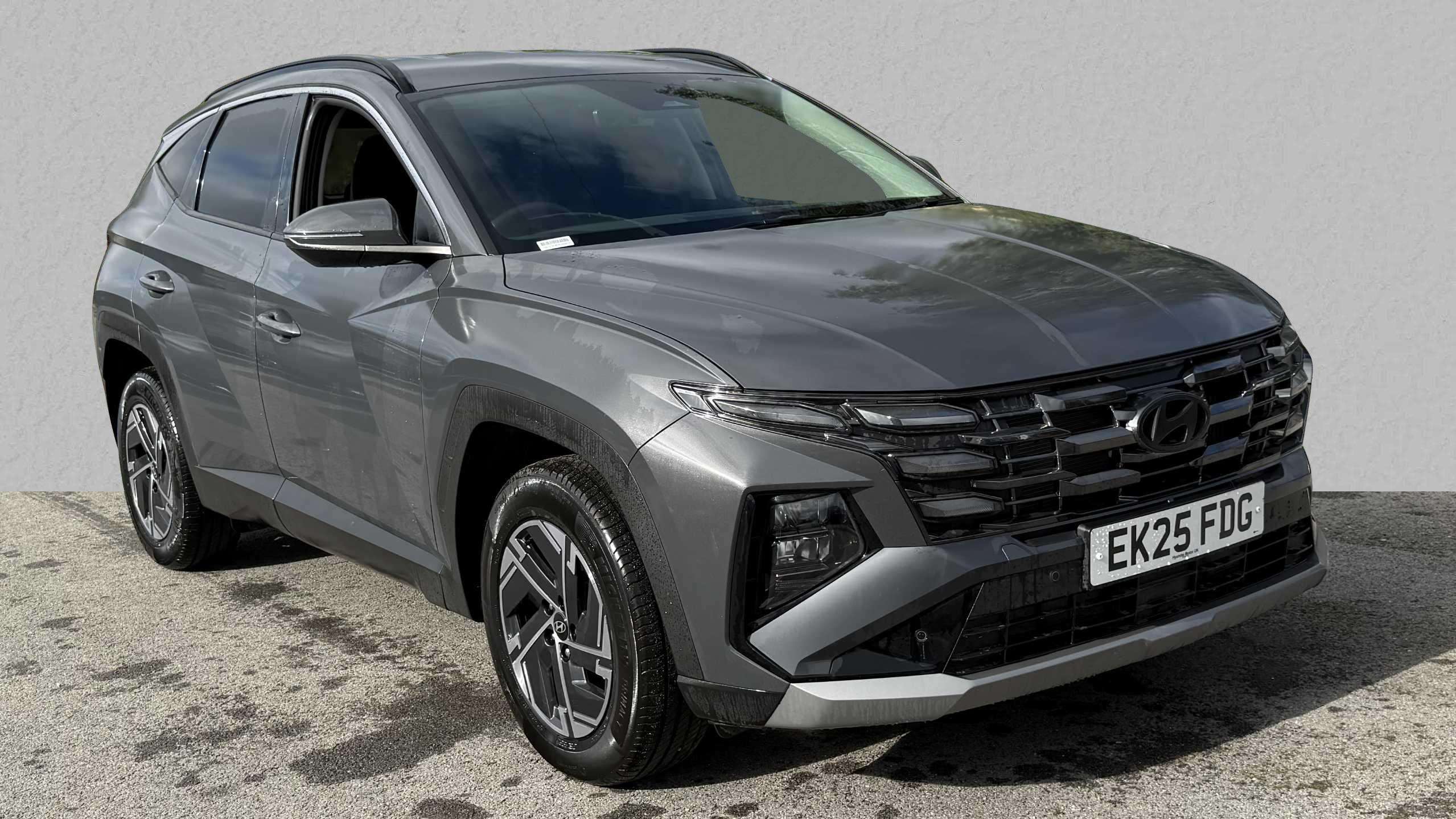 Main listing image - Hyundai Tucson