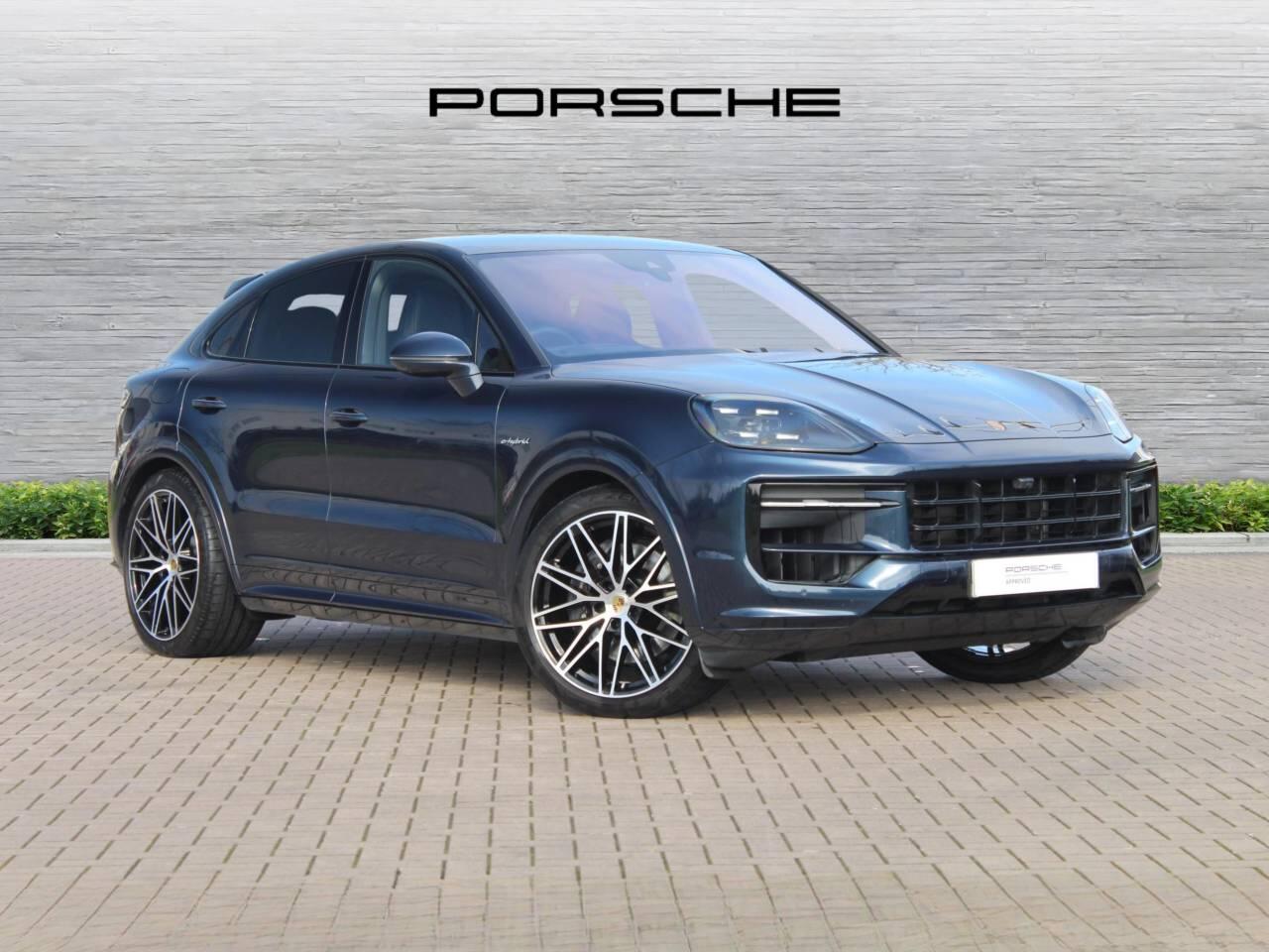 Main listing image - Porsche Cayenne