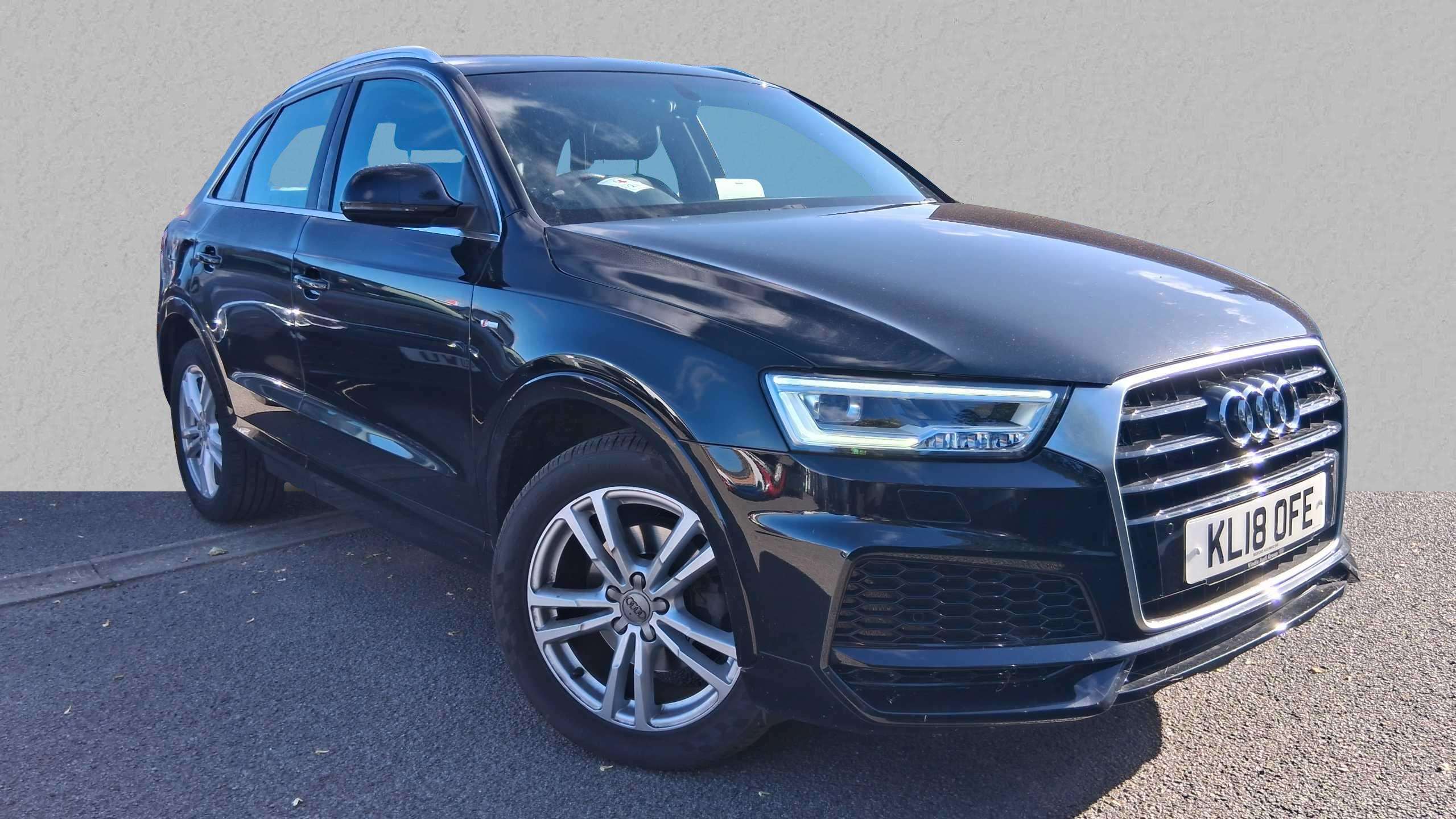 Main listing image - Audi Q3