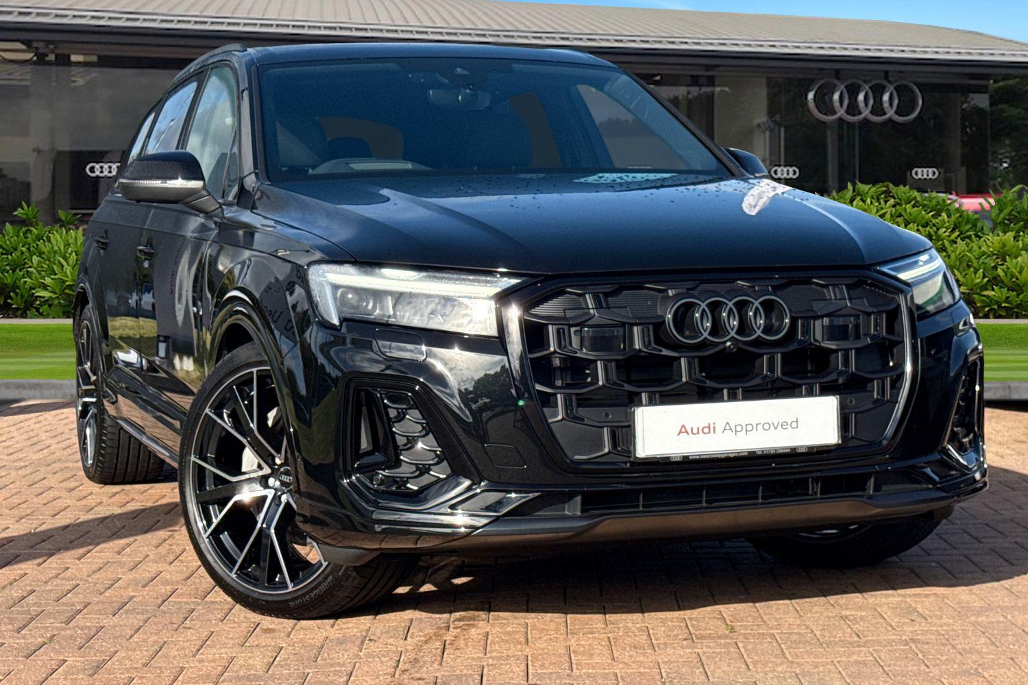 Main listing image - Audi Q7