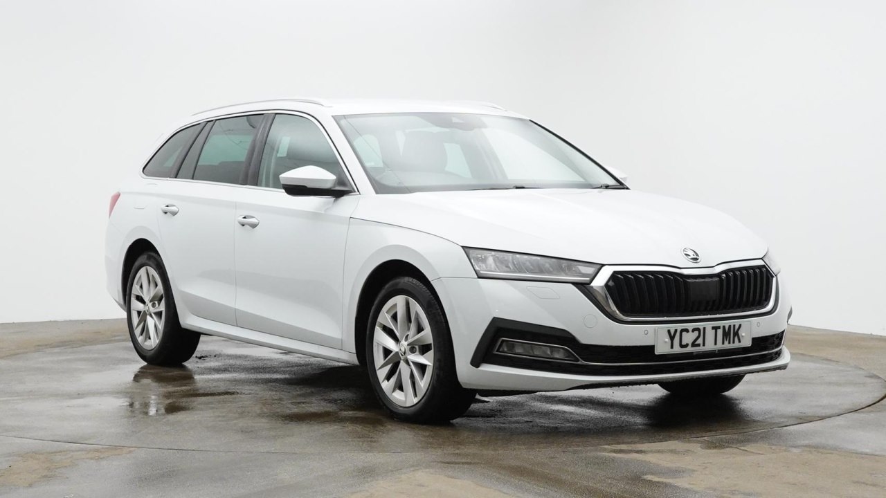 Main listing image - Skoda Octavia Estate