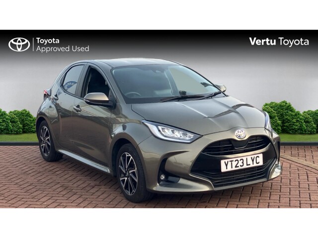 Main listing image - Toyota Yaris
