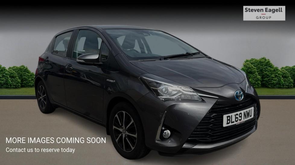 Main listing image - Toyota Yaris