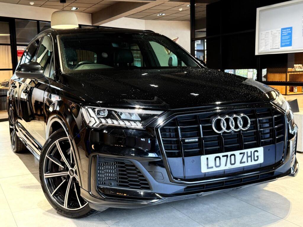Main listing image - Audi Q7