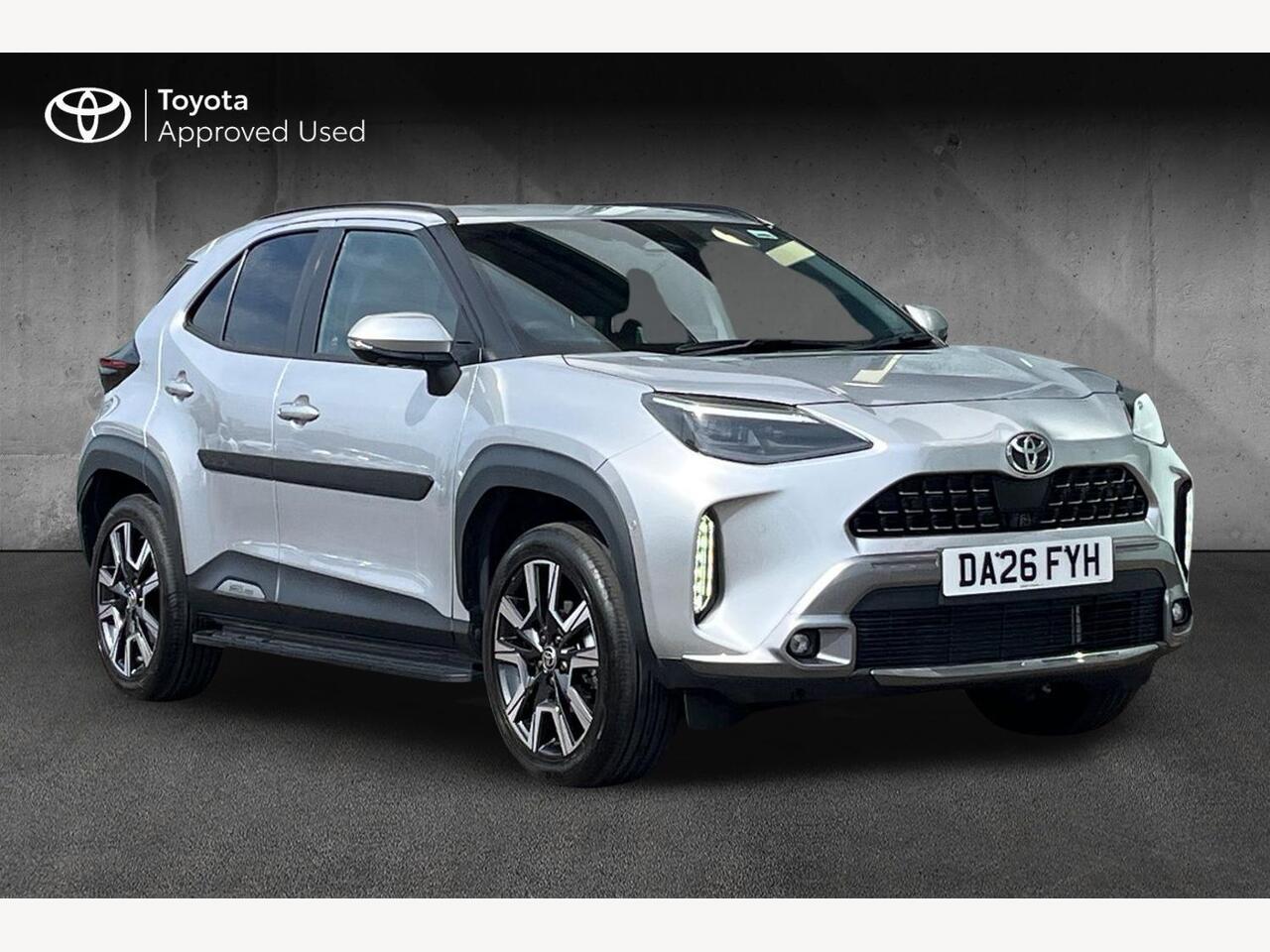 Main listing image - Toyota Yaris Cross