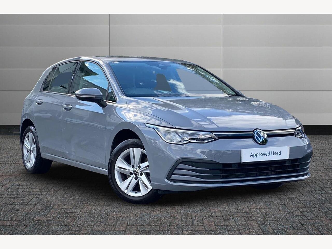 Main listing image - Volkswagen Golf