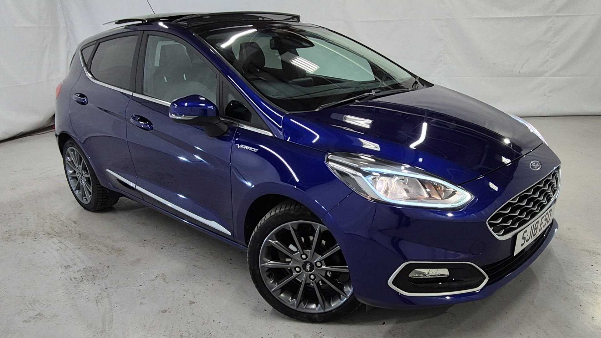 Main listing image - Ford Fiesta