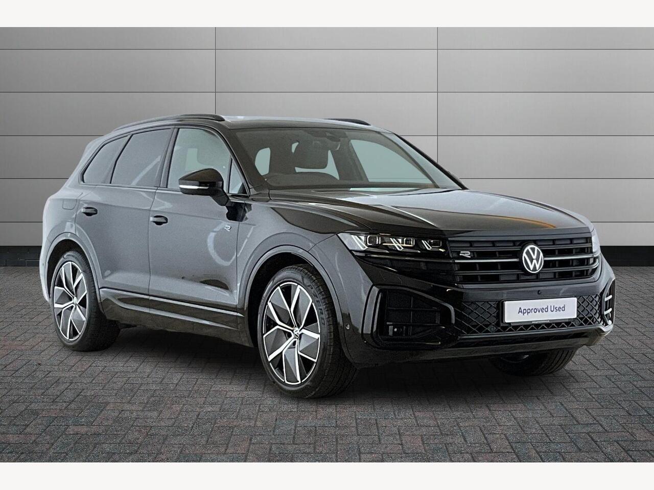 Main listing image - Volkswagen Touareg