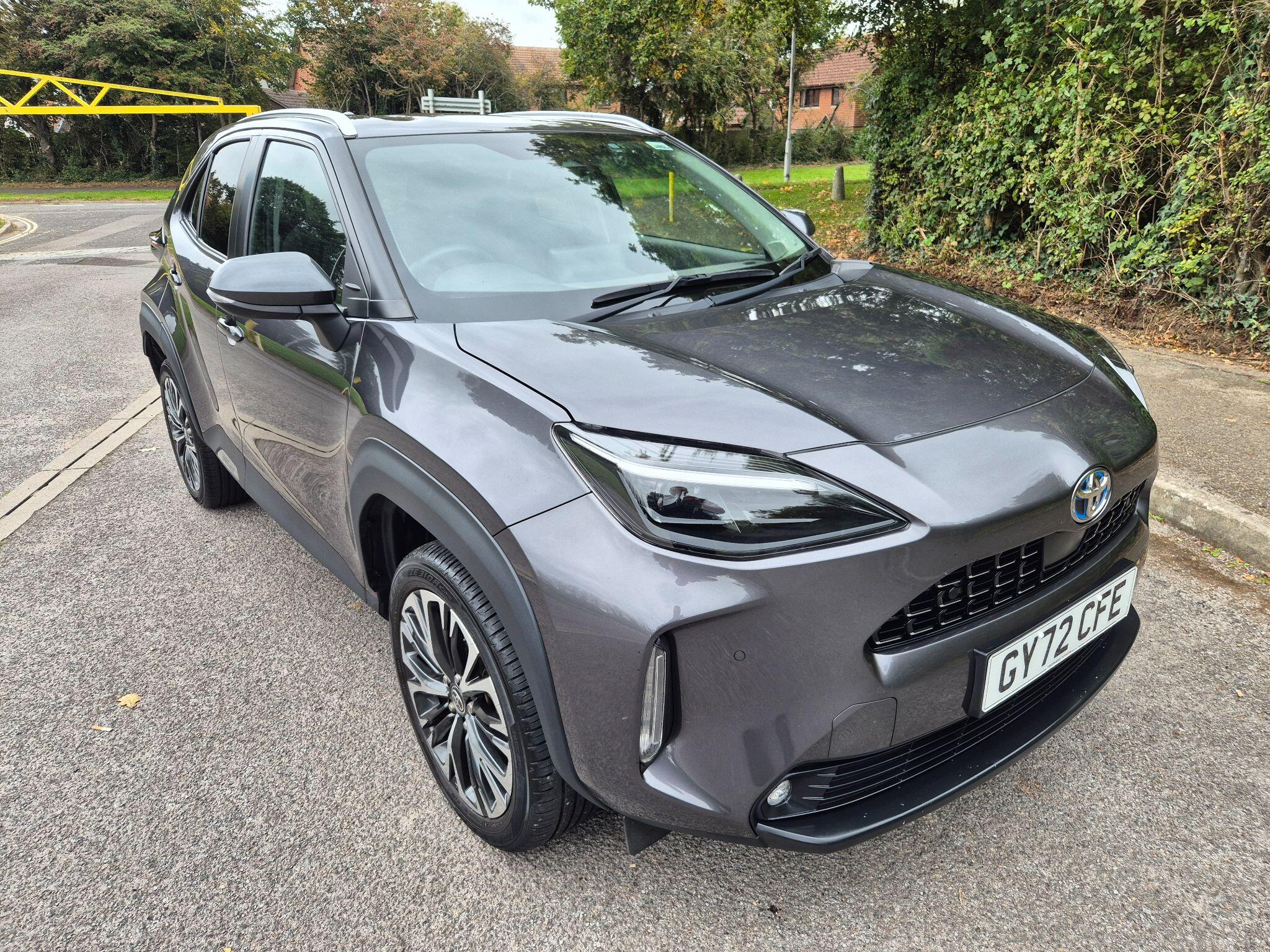 Main listing image - Toyota Yaris Cross