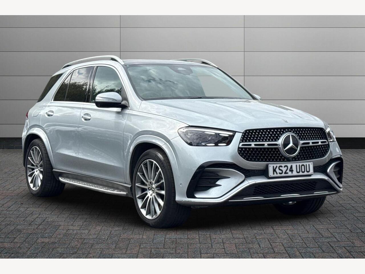 Main listing image - Mercedes-Benz GLE