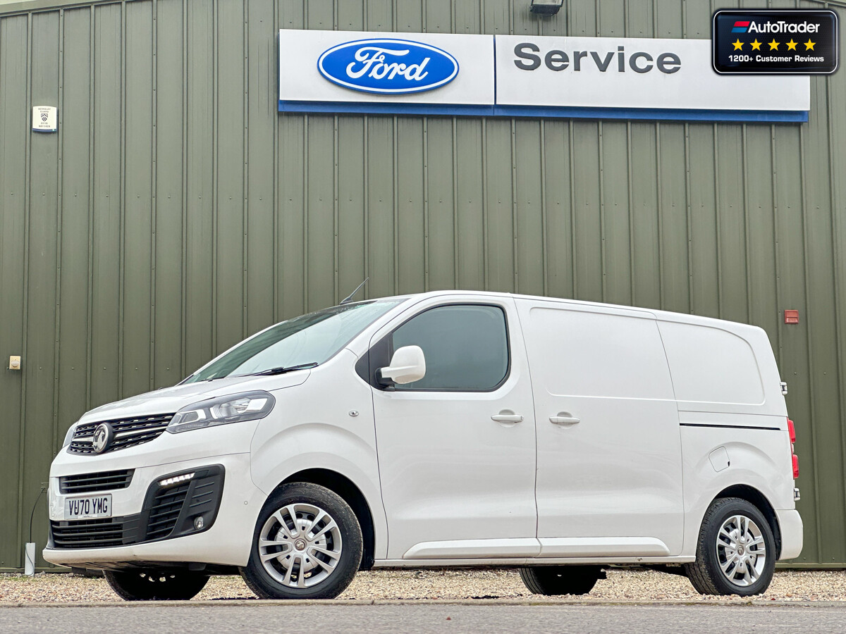 Main listing image - Vauxhall Vivaro