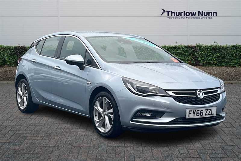 Main listing image - Vauxhall Astra