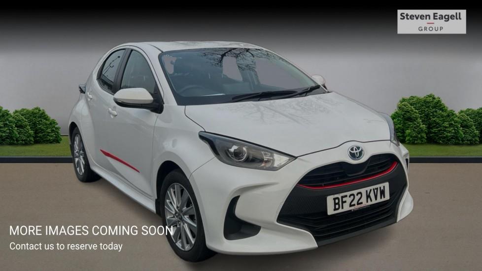 Main listing image - Toyota Yaris