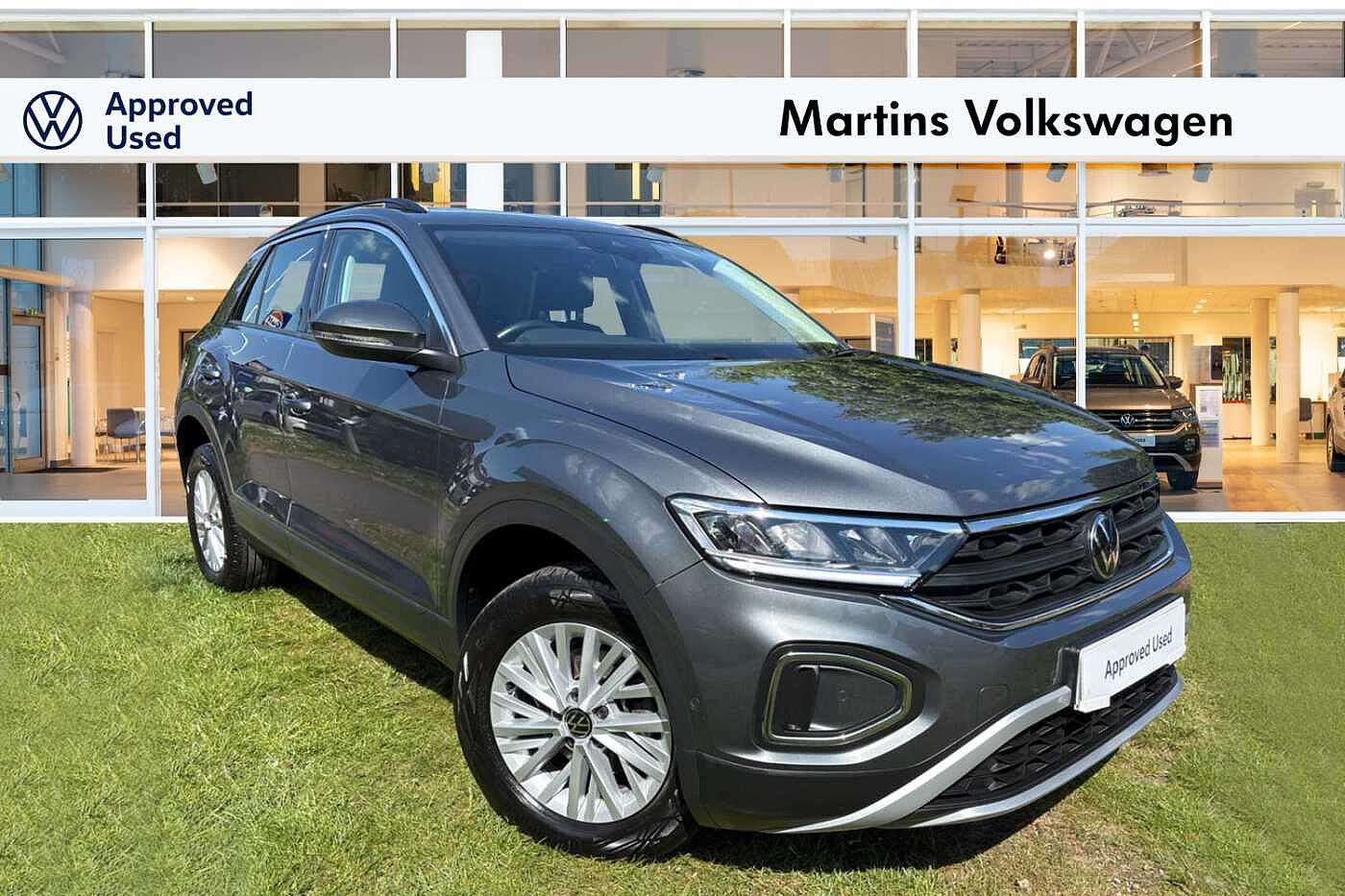 Main listing image - Volkswagen T-Roc