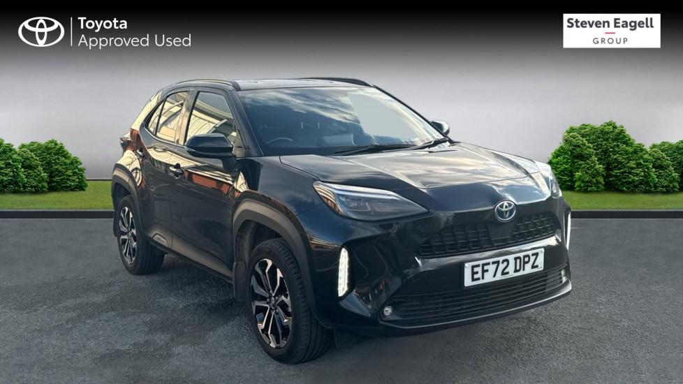 Main listing image - Toyota Yaris Cross