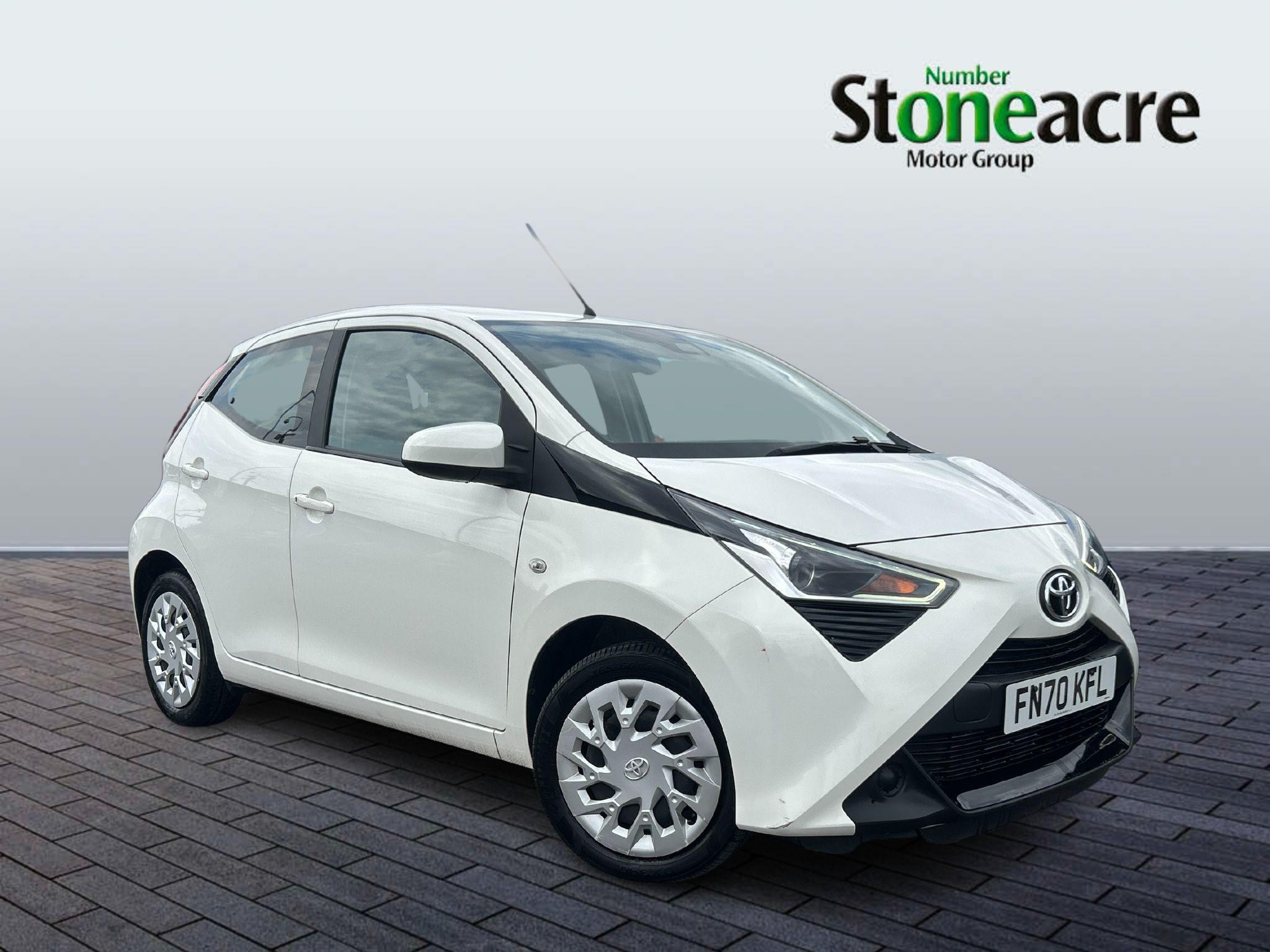Main listing image - Toyota Aygo