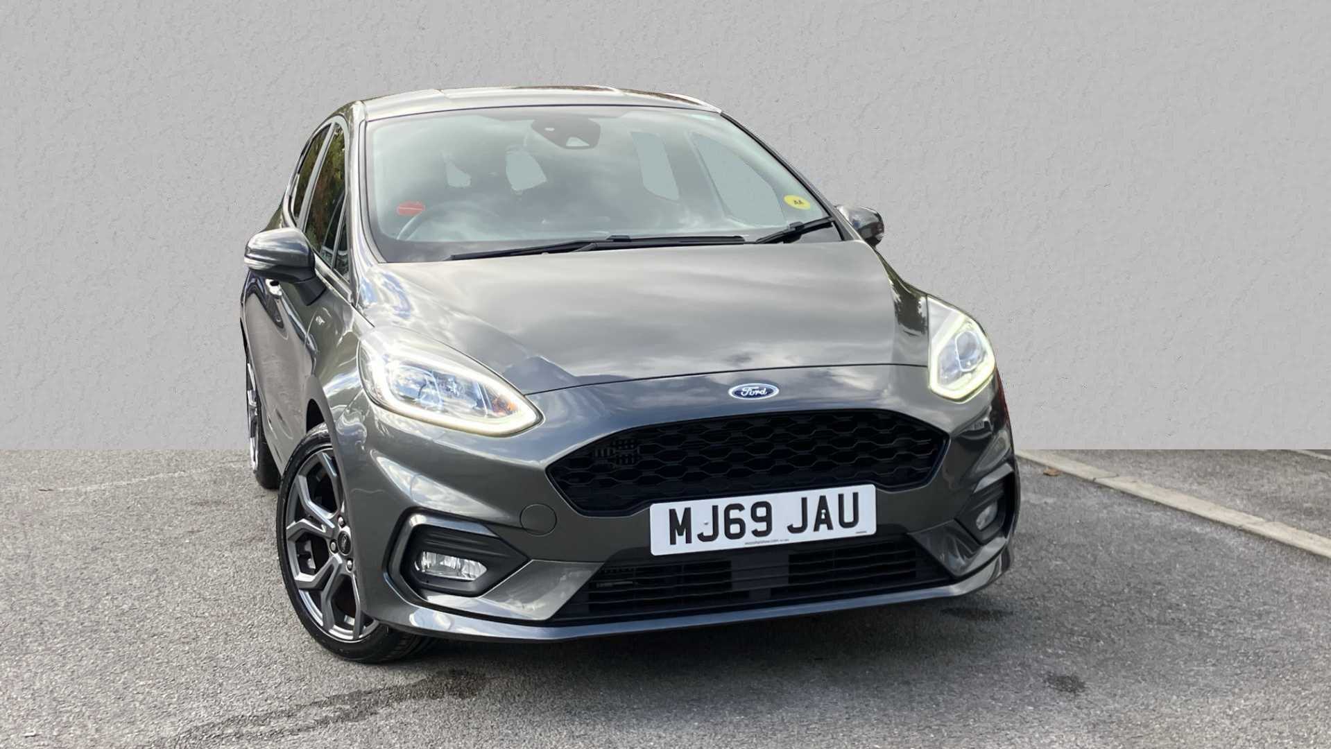 Main listing image - Ford Fiesta