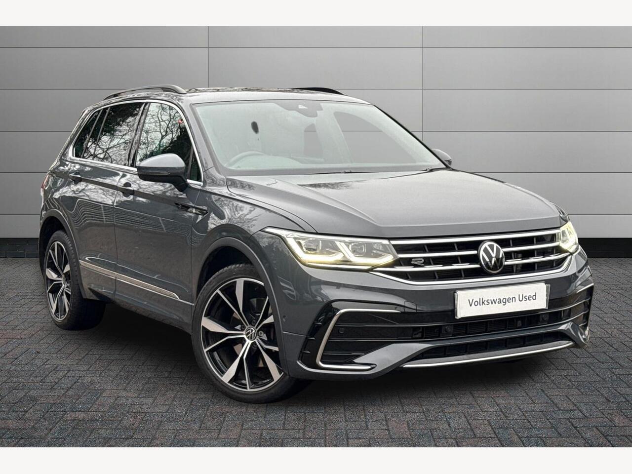 Main listing image - Volkswagen Tiguan