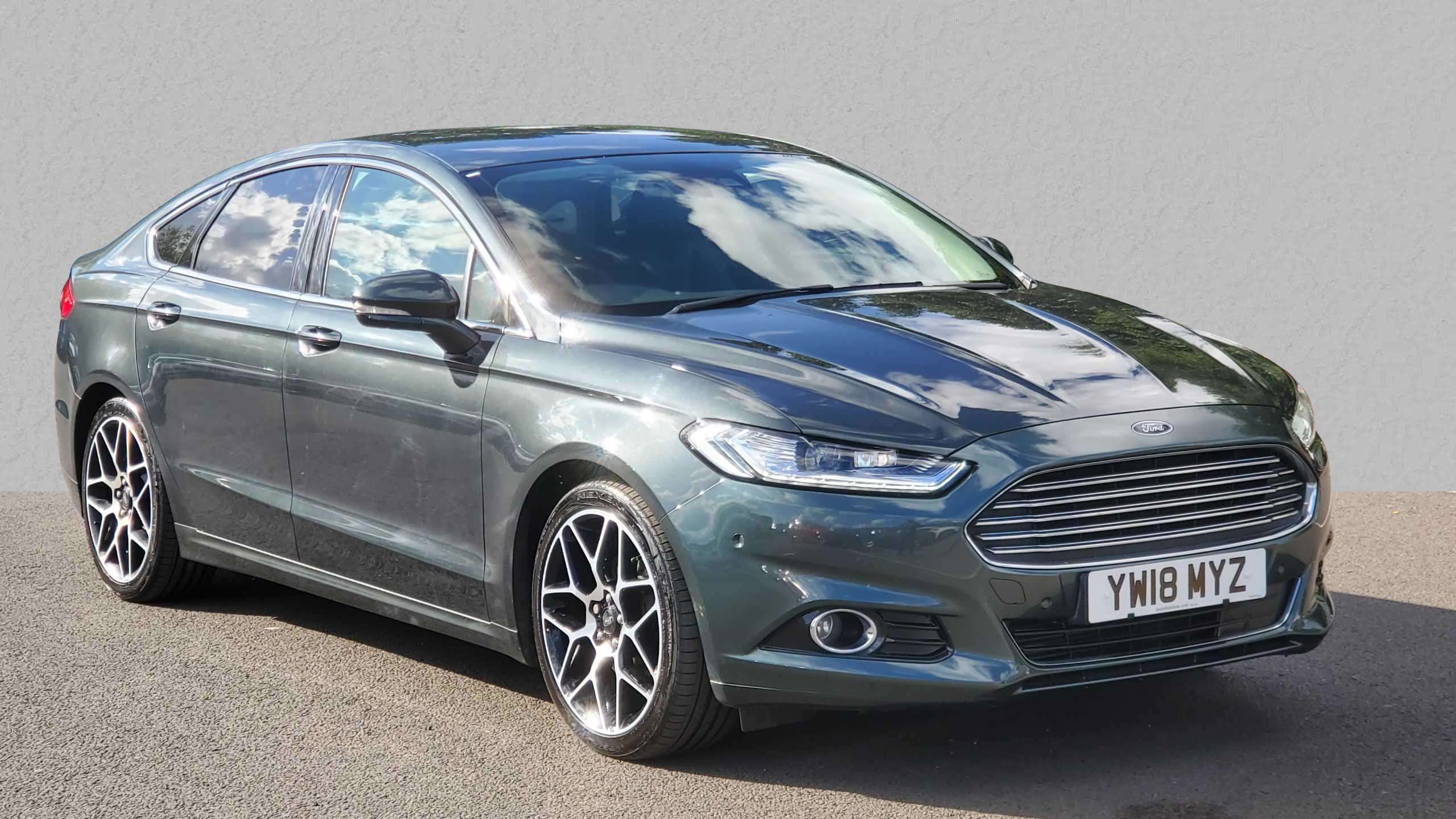 Main listing image - Ford Mondeo