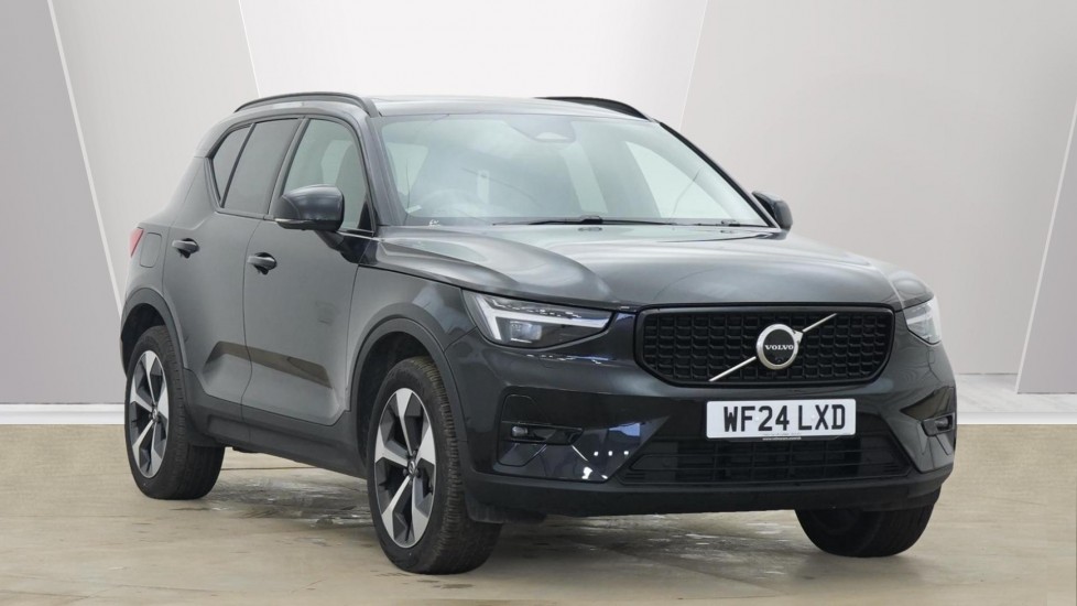 Main listing image - Volvo XC40