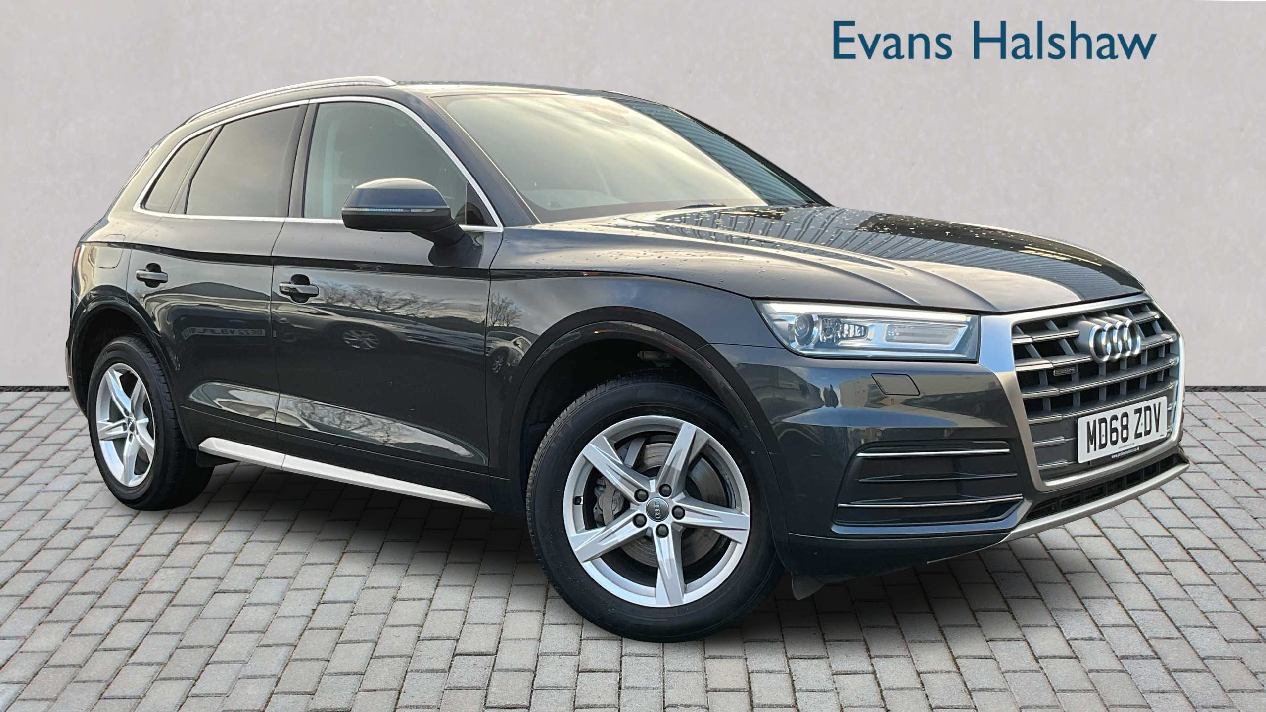 Main listing image - Audi Q5